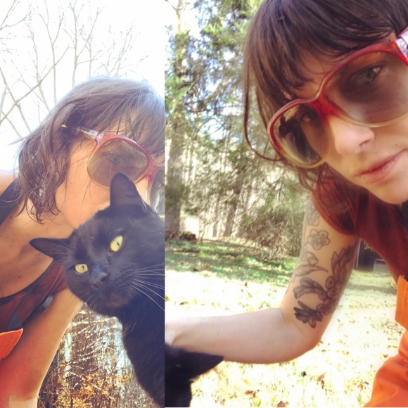 Meet your Posher, Cea - Picture 3 of 3